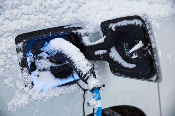 charging in snow